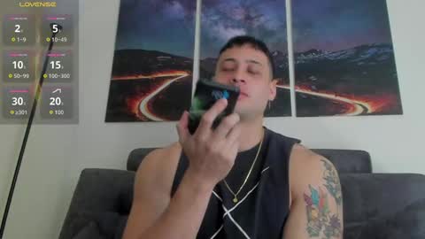 mattsaill_ online show from September 27, 1:09 pm