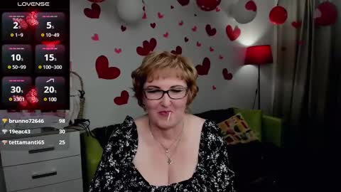 Lana online show from February 15, 9:59 pm