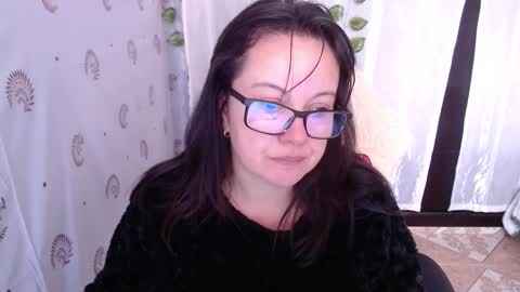 Snapshot of mature_wolf chatting on February 15, 4:23 pm Sonia online show from February 15, 4:23 pm