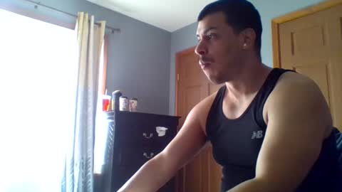 mauricescott online show from February 25, 8:01 pm