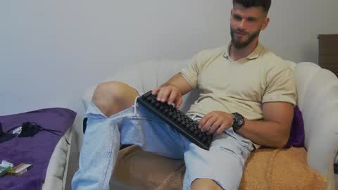 mauro_real_man online show from May 21, 6:47 pm