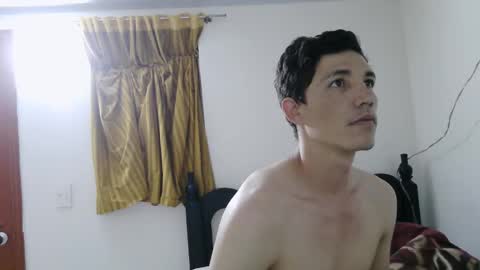 mauroluxandra online show from March 2, 9:16 am