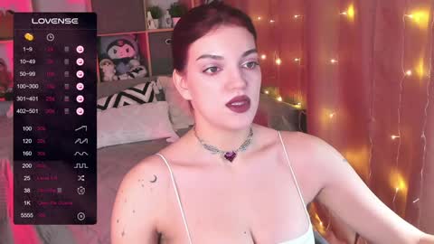 Mavis online show from December 16, 12:48 am