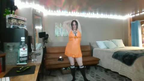 mavismable online show from May 7, 4:08 am