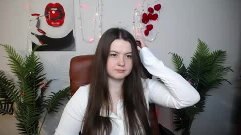 MavkaCute online show from May 17, 6:17 pm