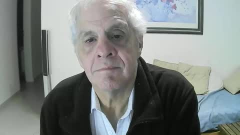 max_2017 online show from May 24, 10:49 pm