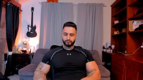 max D. online show from February 1, 4:35 am