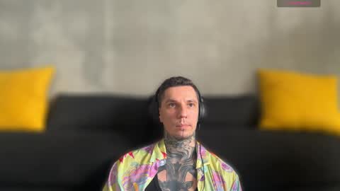    online show from September 12, 7:10 am