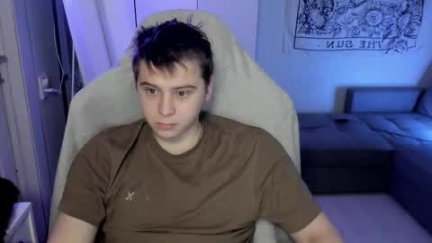 Max online show from February 1, 3:58 am