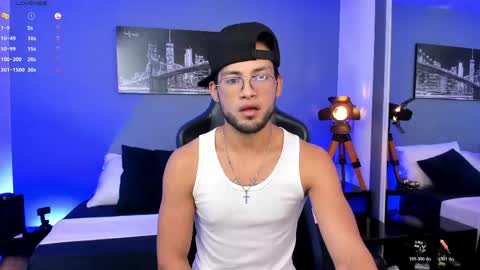 Max Conor online show from May 13, 11:31 am