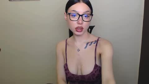Snapshot of maxi_sweetheart chatting on January 20, 10:29 am Joanna online show from January 20, 10:29 am