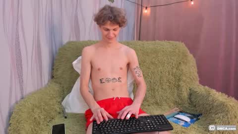 maxim burn online show from October 20, 8:58 pm