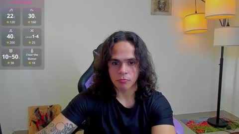 maximiliano_scoott_ online show from October 31, 9:26 pm