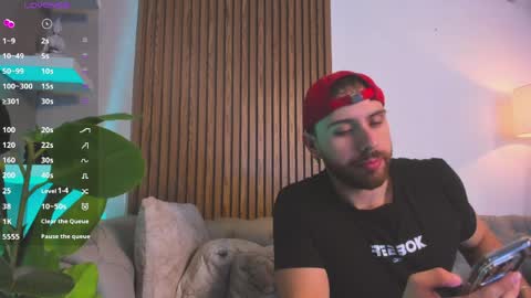 Maximo Wolf online show from April 2, 8:38 pm