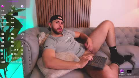 Maximo Wolf online show from April 7, 4:47 am