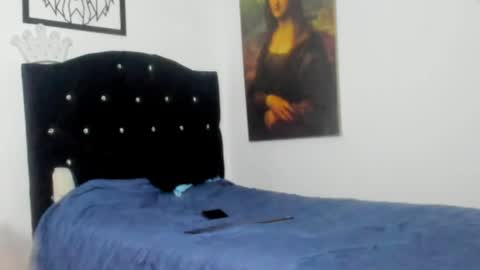 MaximoHernandez online show from April 21, 3:57 am