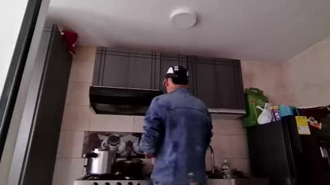 maximus__king online show from March 17, 9:20 pm