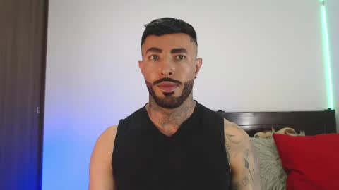 Independent Model online show from April 24, 2:13 am