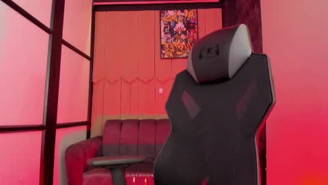 Maximus online show from February 10, 12:41 pm