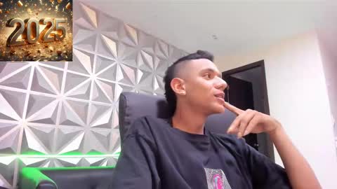 Maximus online show from December 30, 6:05 pm