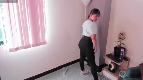 You can call me  Max online show from September 15, 8:10 pm