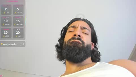 Max online show from November 19, 6:07 pm