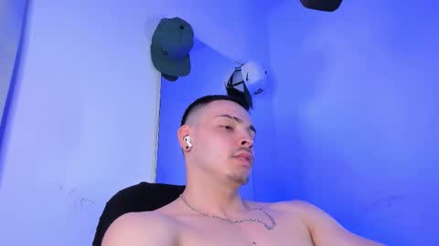 MAX online show from September 29, 11:37 pm