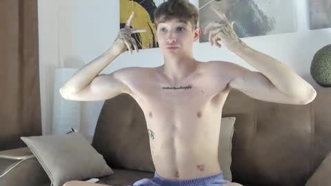 maxwellchik online show from September 19, 4:44 pm