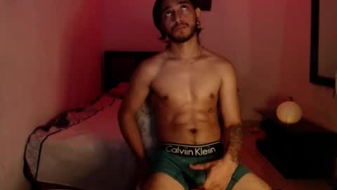 maxximus_10 online show from January 28, 8:57 am