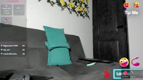 Max online show from March 31, 12:00 am