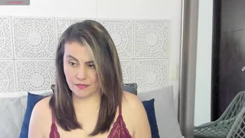 Victoria online show from February 13, 9:50 pm