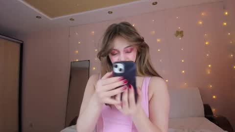 May Flower online show from March 18, 9:48 am