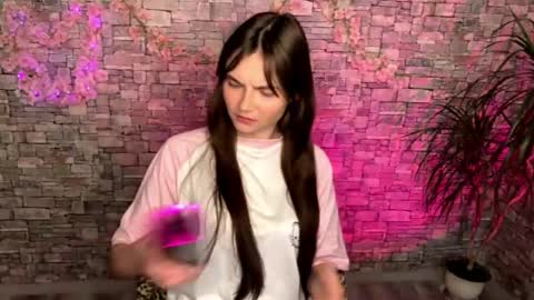 may online show from May 12, 3:43 pm