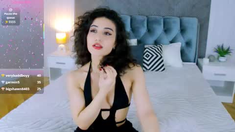 Maya online show from February 22, 2:52 pm