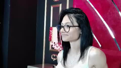 Maya online show from July 14, 3:06 pm