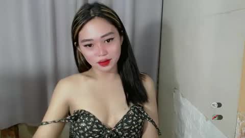 Snapshot of mayasally_ chatting on January 25, 11:44 am mayasally_ online show from January 25, 11:44 am