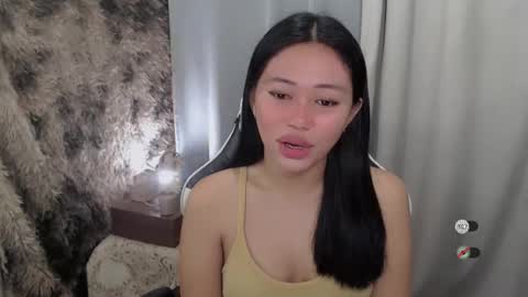 mayasally_ online show from February 18, 10:04 am