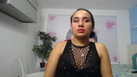 Maylin  online show from March 9, 2:27 am