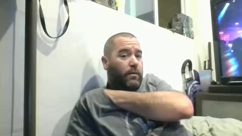 Dad bod 43 online show from March 27, 3:12 am