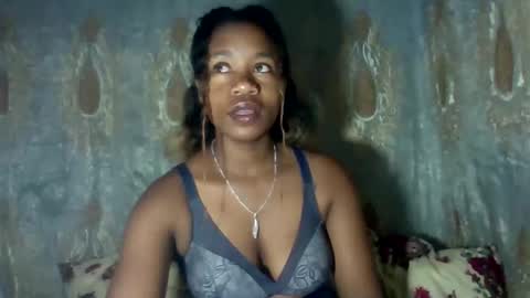 mayrah online show from January 12, 5:58 am