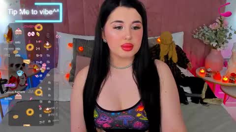 Snapshot of mayzzi chatting on October 24, 8:09 pm MayaLevi online show from October 24, 8:09 pm