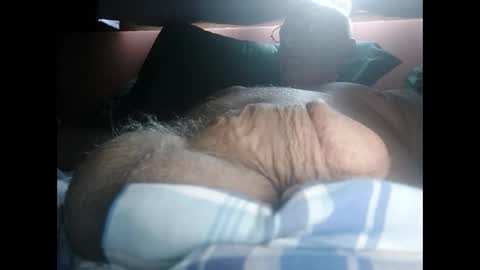 Snapshot of mbravo420 chatting on September 15, 11:55 am mbravo420 online show from September 15, 11:55 am