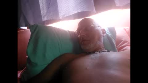 Snapshot of mbravo420 chatting on September 26, 1:19 pm mbravo420 online show from September 26, 1:19 pm