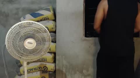 Mcgregor online show from September 12, 3:19 am