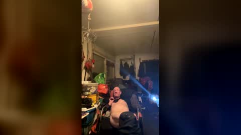 mcprovo6 online show from March 18, 12:38 am