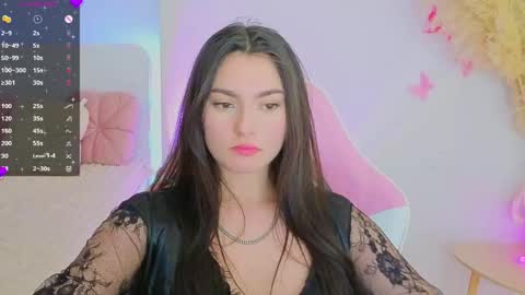 Dina online show from June 2, 9:06 pm