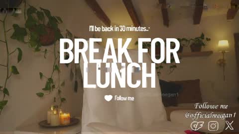 Andrea  online show from April 12, 4:22 pm