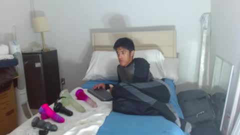 Snapshot of meekthetwink181 chatting on September 20, 6:38 am MeekTheTwink18 online show from September 20, 6:38 am