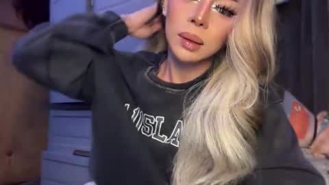 GODDESS OF ALL GODDESSES online show from March 16, 3:27 pm