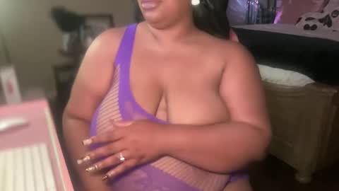 Southern Peach online show from September 28, 6:39 pm